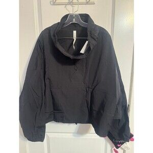 NWT Lululemon Break the Mold Pullover - L/XL